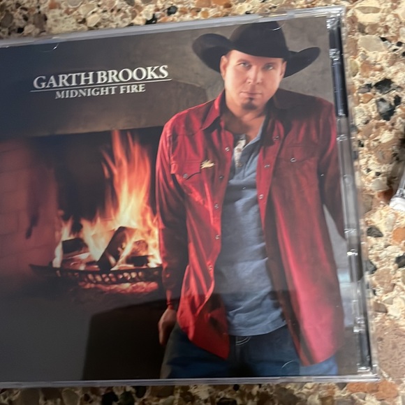 Garth Brooks -The Ultimate CD Collection - Picture 5 of 8